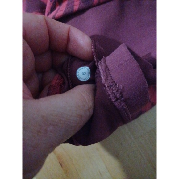 Lululemon Women Align Tank Top Red Multi Size 6 - Picture 7 of 8